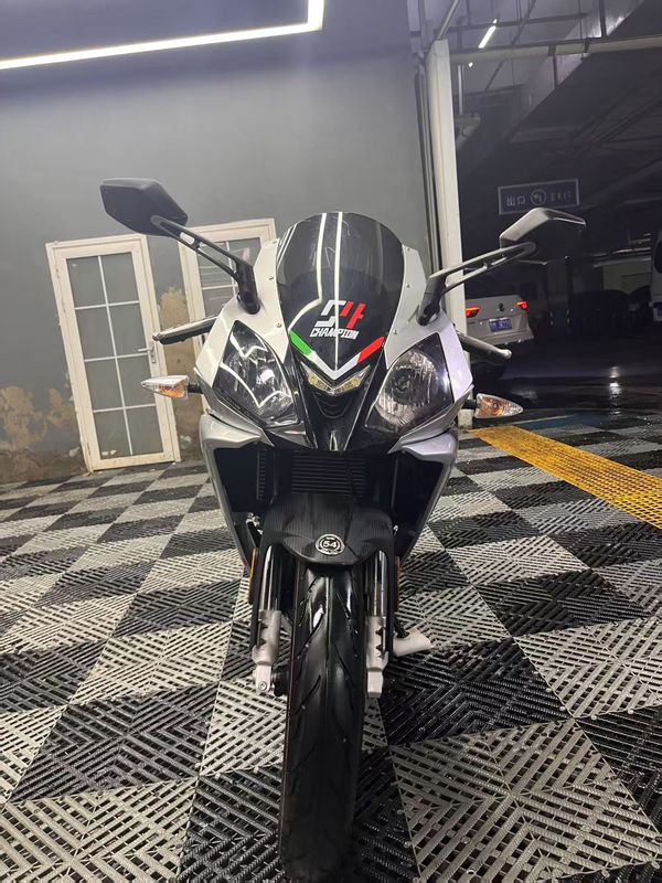 二手宗申阿普利亚GPR250R