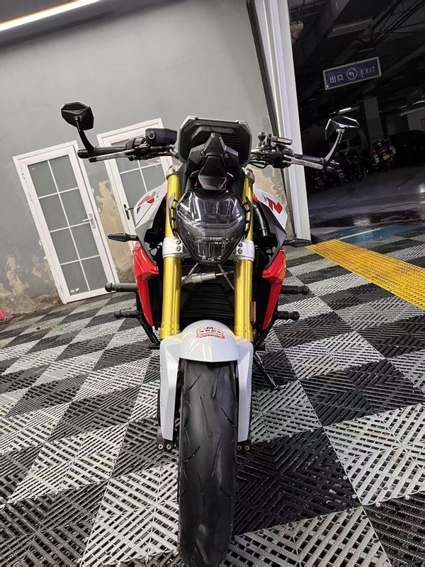 二手宝马F 900 R