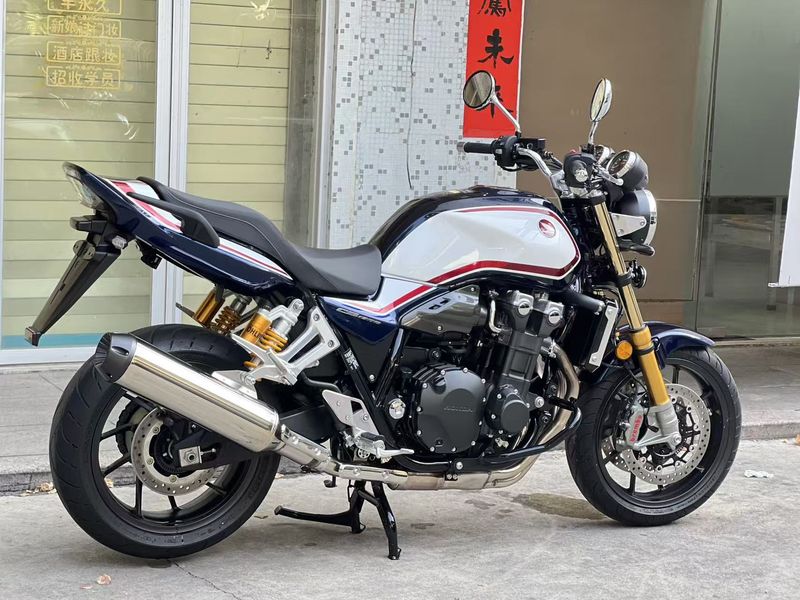 二手本田CB1300 Super Four