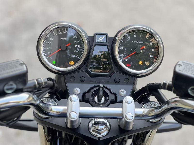 二手本田CB1300 Super Four