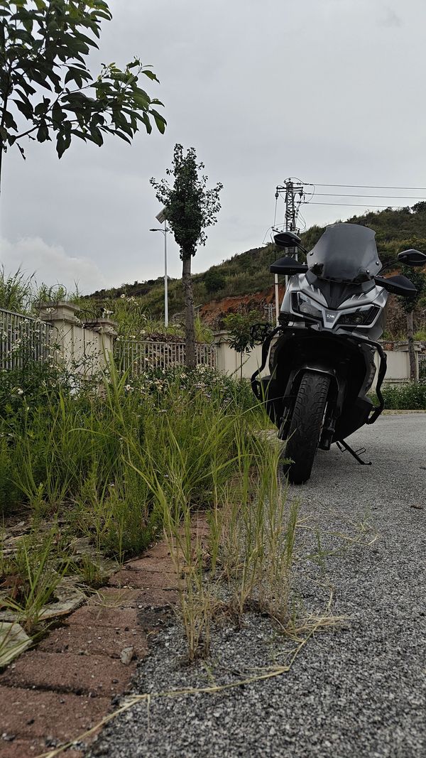 二手三阳哈士奇 Husky ADV300