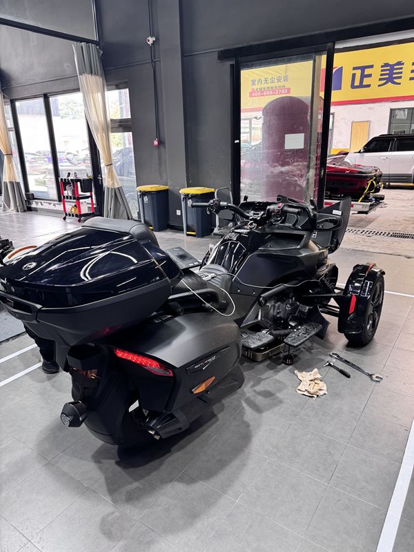 二手庞巴迪Spyder F3 