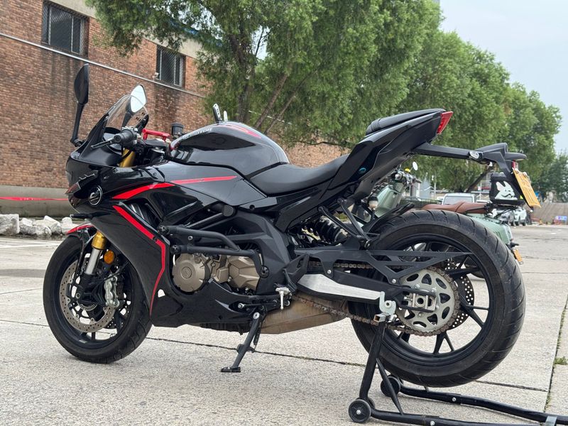 二手QJMOTOR赛600