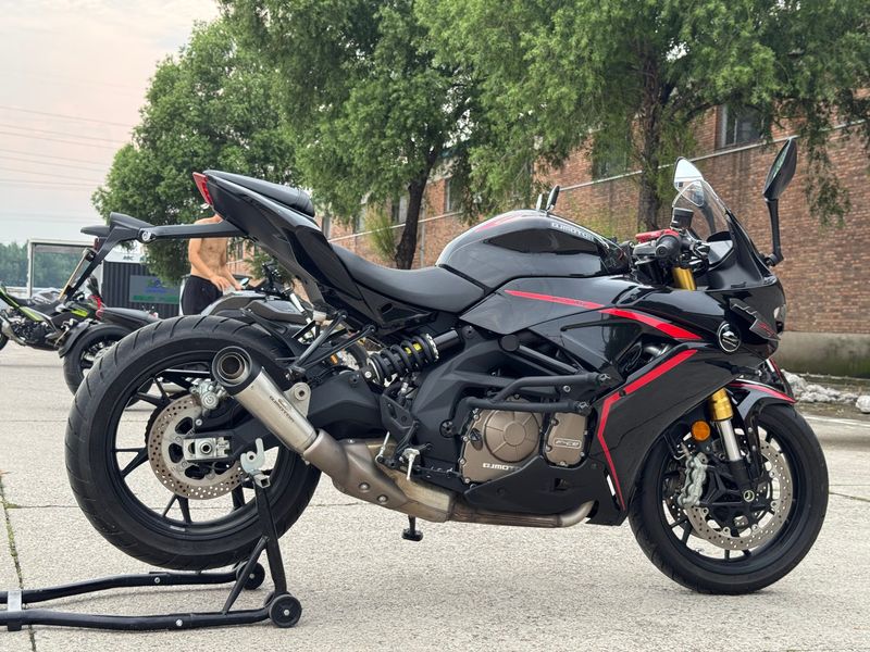 二手QJMOTOR赛600