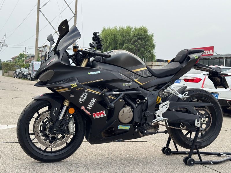 二手QJMOTOR赛800
