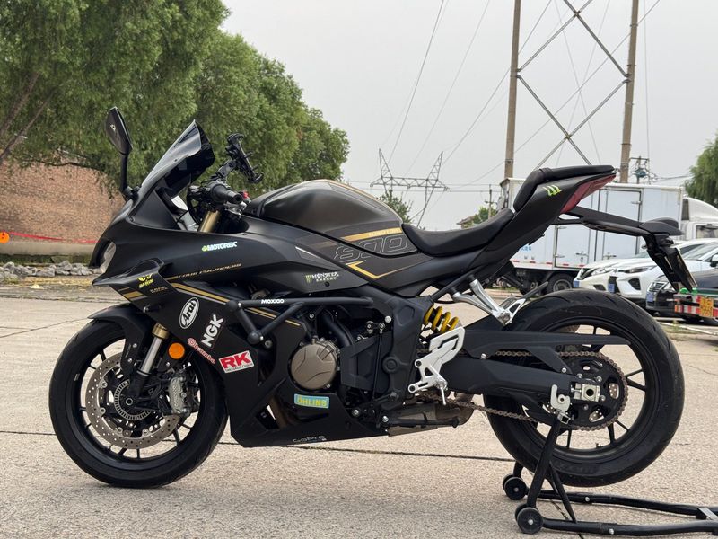 二手QJMOTOR赛800
