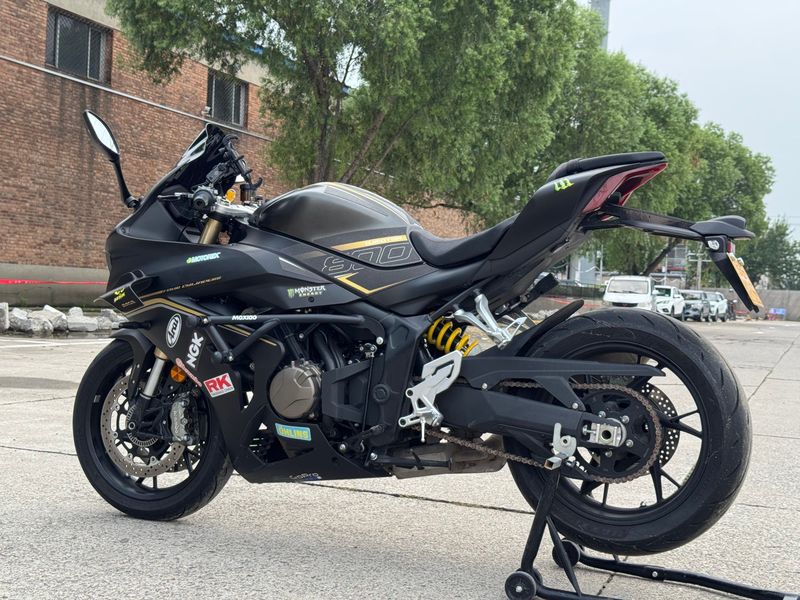 二手QJMOTOR赛800