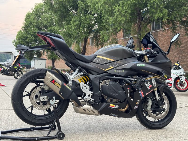 二手QJMOTOR赛800