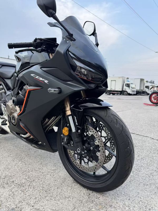 二手本田CBR650R
