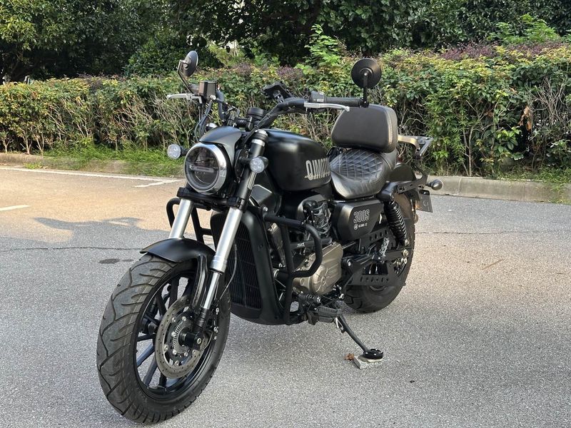 二手QJMOTOR闪300