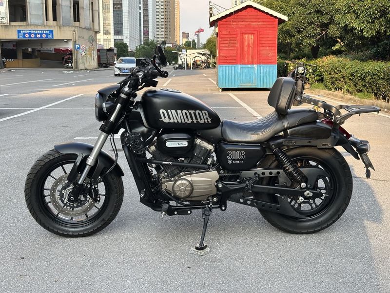 二手QJMOTOR闪300