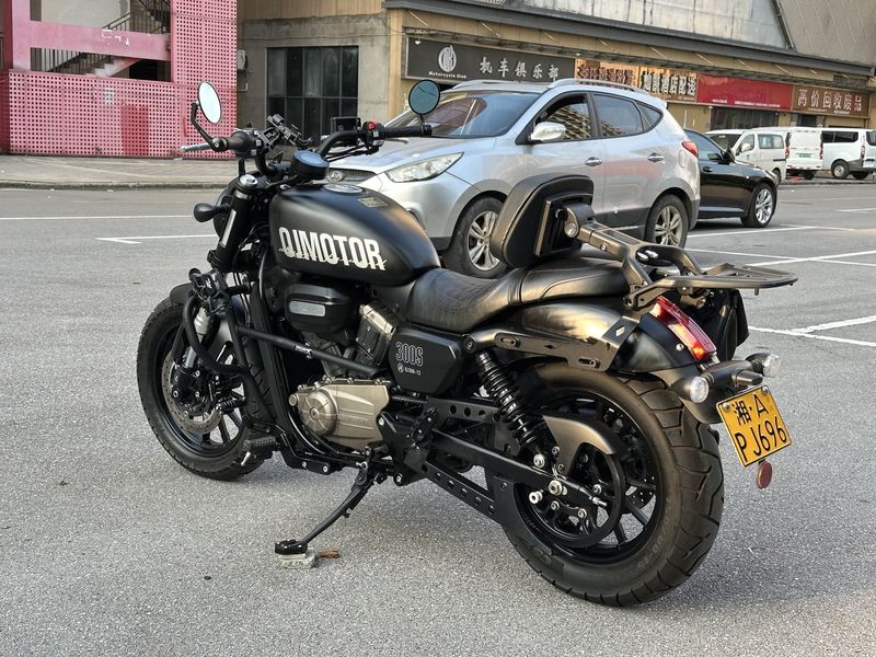 二手QJMOTOR闪300