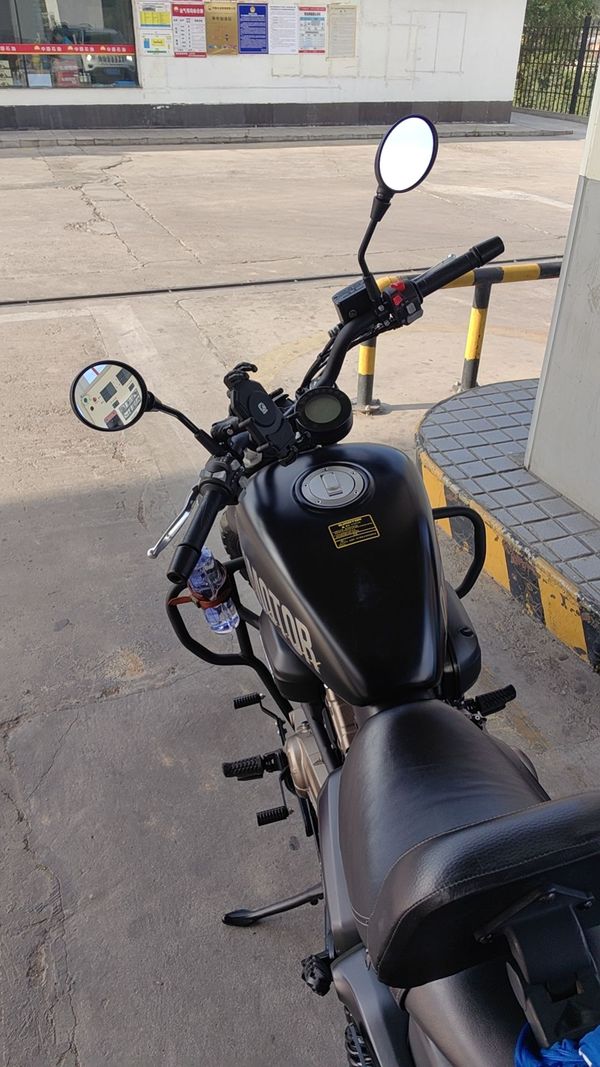 二手QJMOTOR闪300