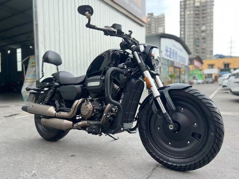 二手QJMOTOR闪300