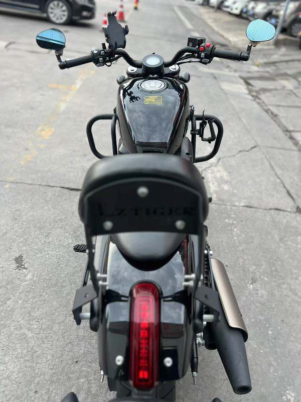 二手QJMOTOR闪300