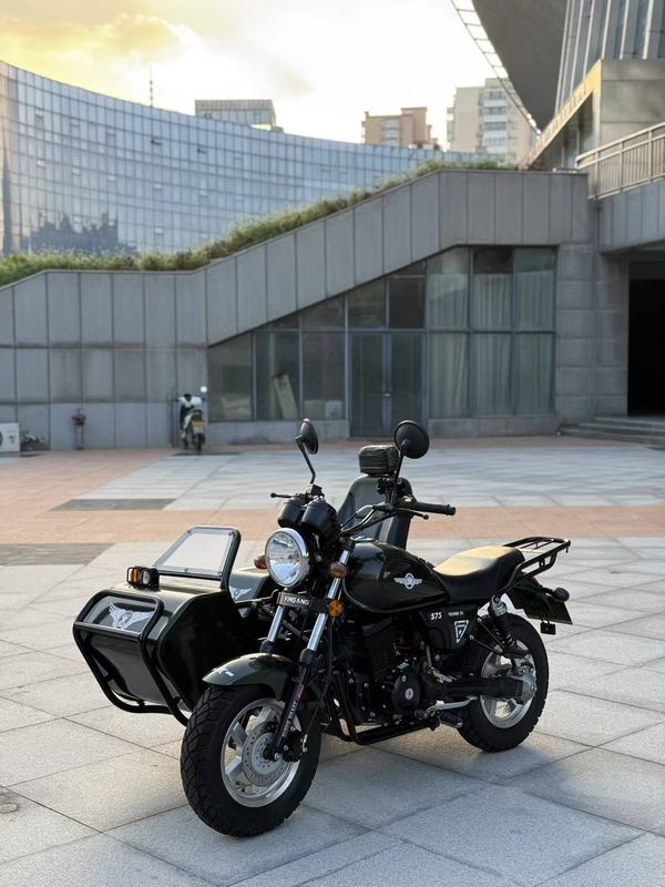 二手银钢巡逻者200