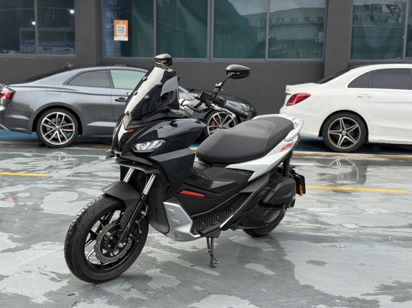 二手阿普利亚SR GT 200