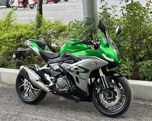 二手贝纳利龙卷风 Tornado 402R