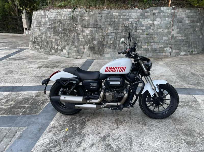 二手QJMOTOR闪300