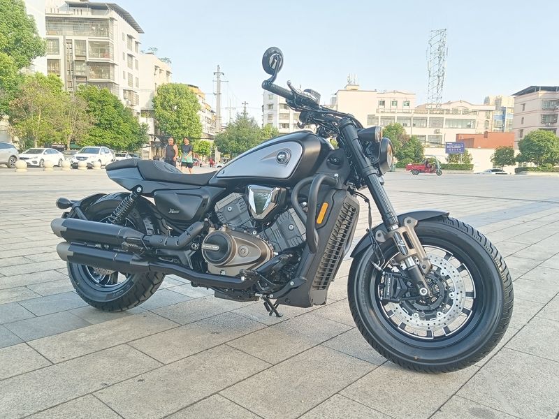 二手QJMOTOR闪600