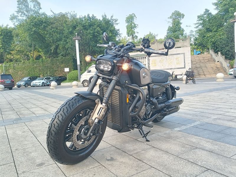 二手QJMOTOR闪600