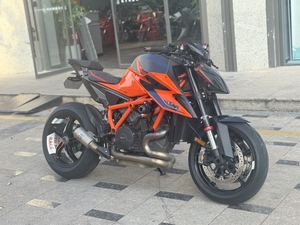 二手KTMR2R1290 Super Duke