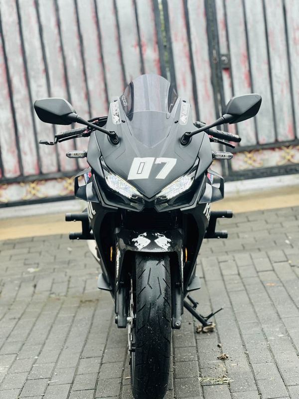 二手本田CBR500R