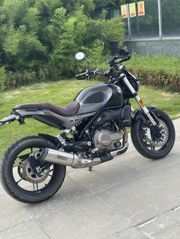 二手QJMOTOR逸550