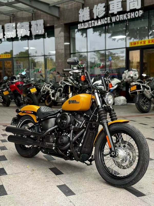 二手哈雷戴维森街霸 Street Bob