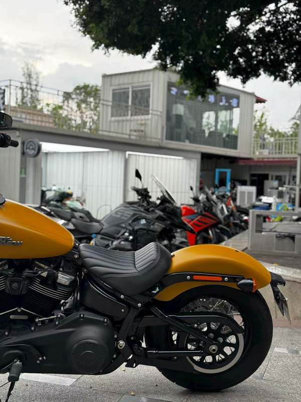 二手哈雷戴维森街霸 Street Bob