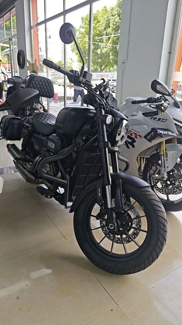 二手QJMOTOR闪300
