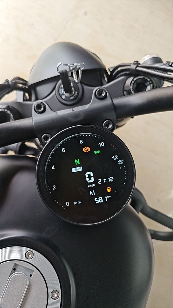 二手QJMOTOR闪300