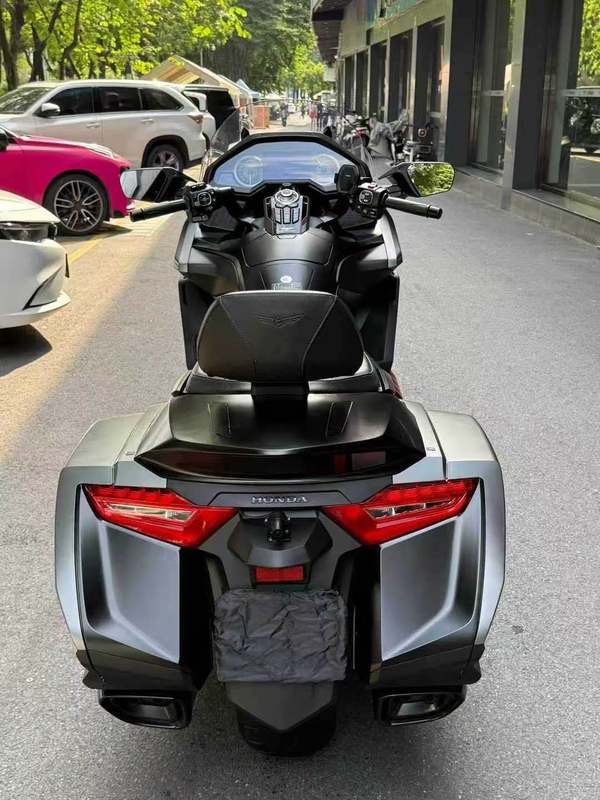 二手本田Gold Wing GL1800