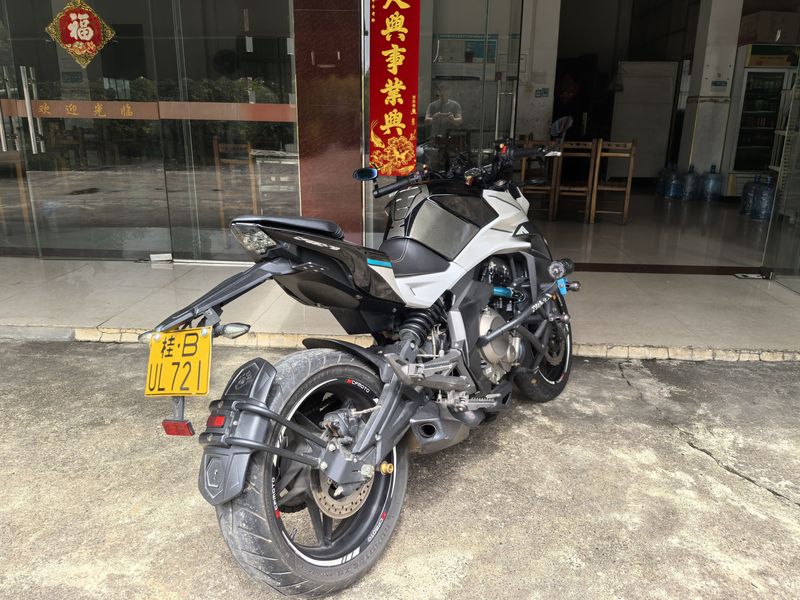 二手春风650NK