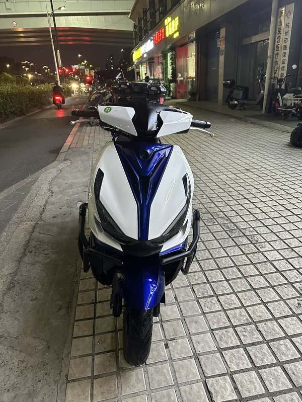 二手QJMOTOR鸿125