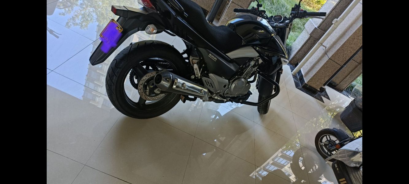 二手豪爵铃木骊驰 GW250