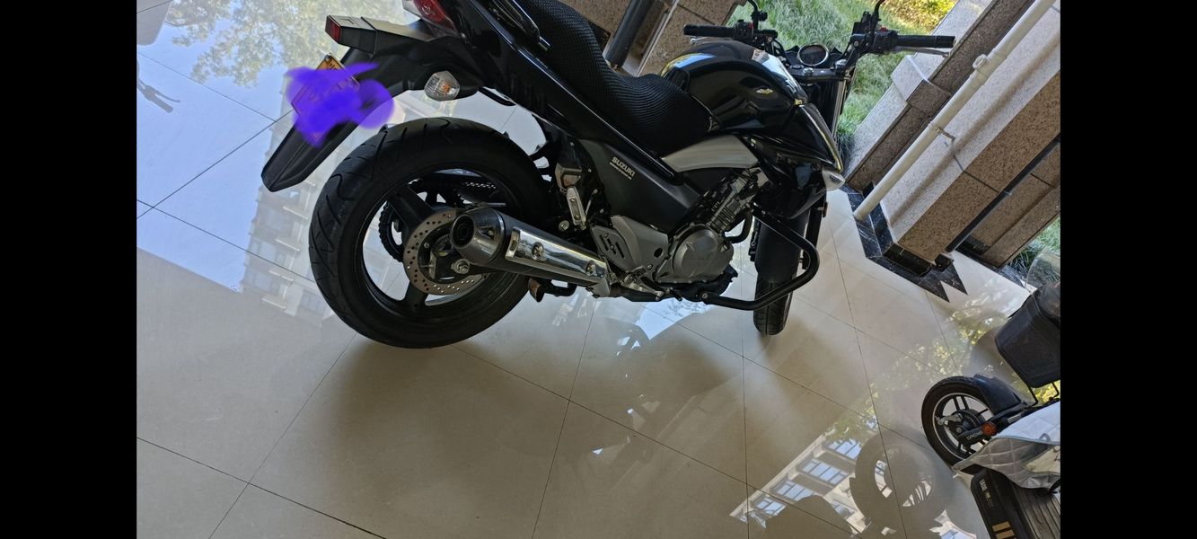 二手豪爵铃木骊驰 GW250