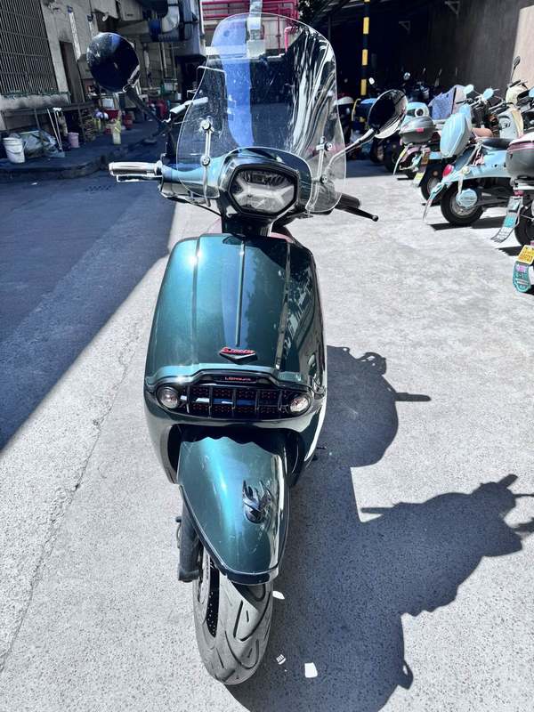 二手维多利亚Sixties 300i