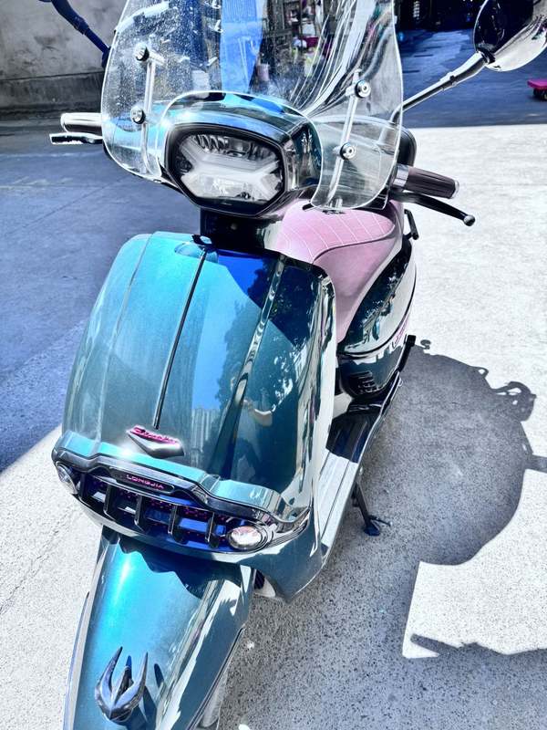 二手维多利亚Sixties 300i