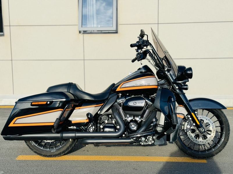 二手哈雷戴维森路王定制版 Road King Special
