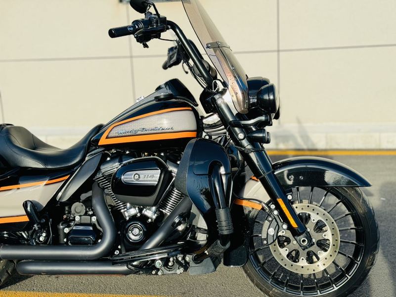 二手哈雷戴维森路王定制版 Road King Special