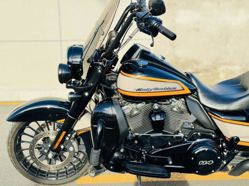 二手哈雷戴维森路王定制版 Road King Special