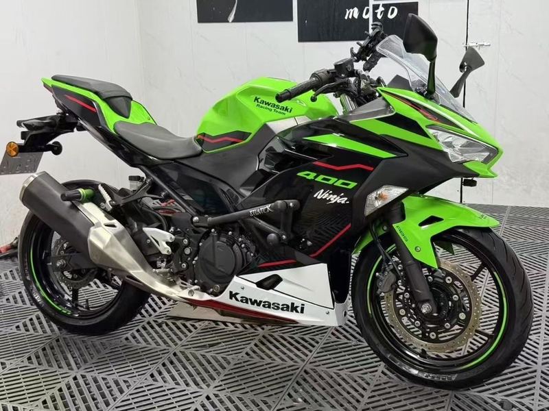 二手川崎Ninja 400