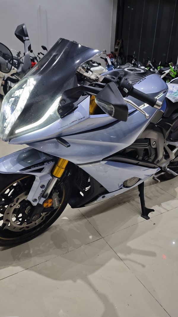 二手杰迪Vision K750