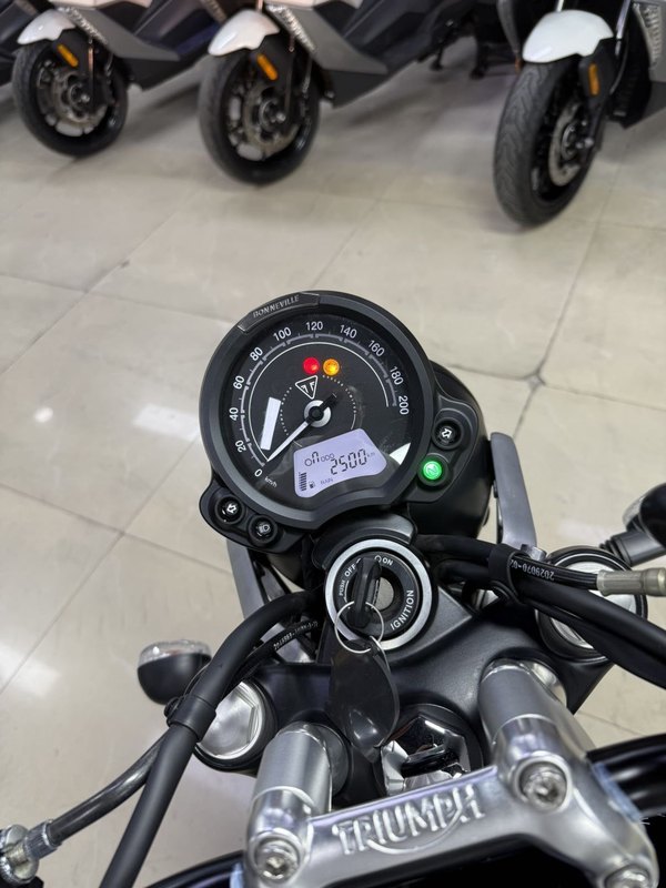 二手凯旋Speed Twin 900
