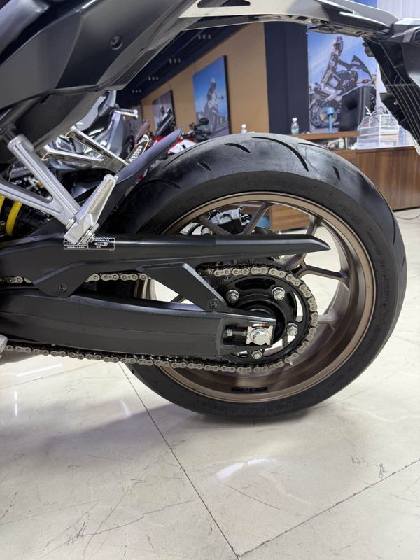 二手本田CB650R 