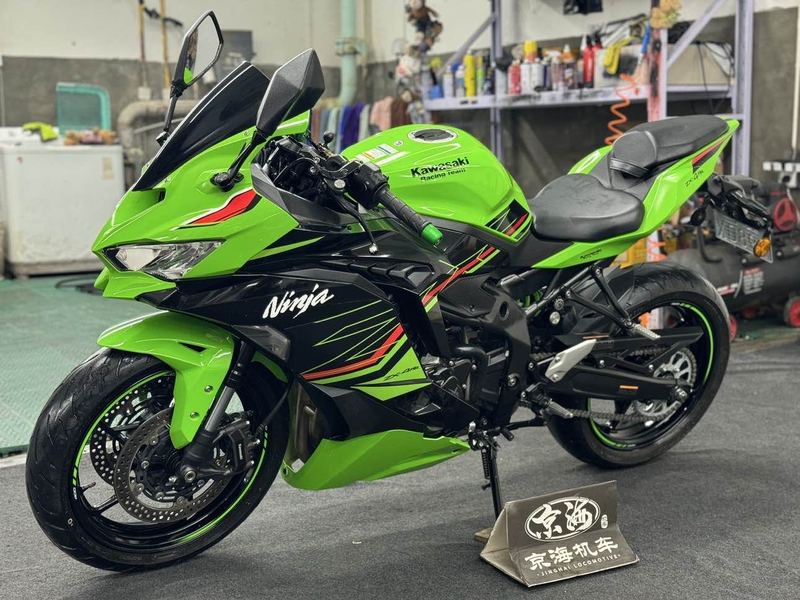 二手川崎ZX-4R