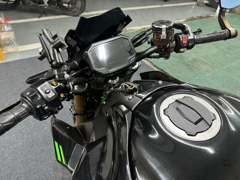 二手川崎Z900