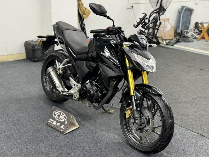 二手五羊本田CB190R 暴锋眼