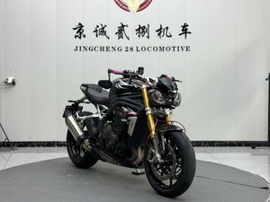 二手凯旋Speed Triple 1200 RS